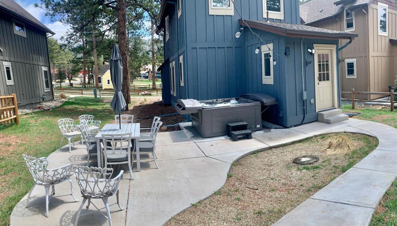 Black Bear Cabin With Hot Tub วูดแลนด์พาร์ค ภายนอก รูปภาพ
